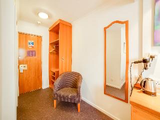 Room Room