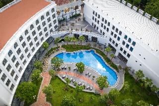 Silk Path Grand Hue Hotel