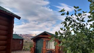 Bryce Valley Lodging