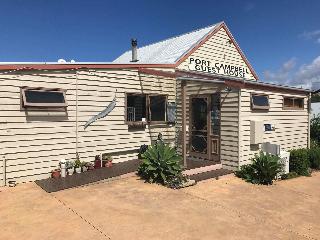 Port Campbell Guesthouse Flash Packers