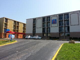 Motel 6 Jackson Tn