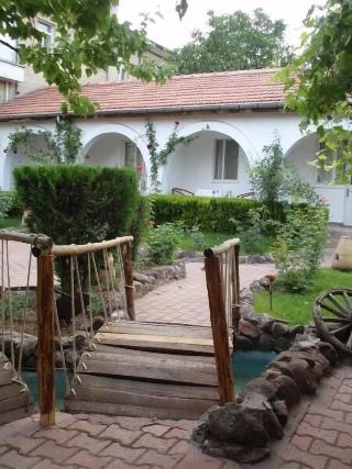 Yildiz Hotel