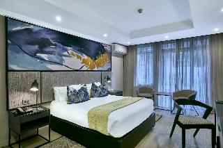 Cresta Thapama Hotel