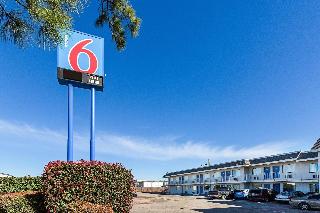 Motel 6 Dallas Irving