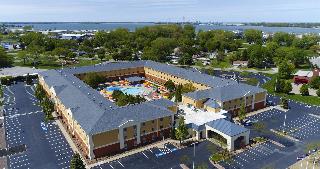 Cedar Point S Express Hotel