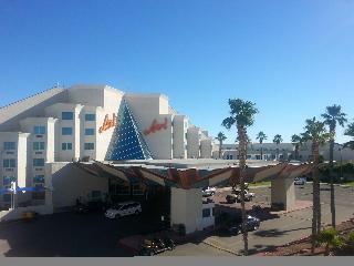 Avi Resort Casino