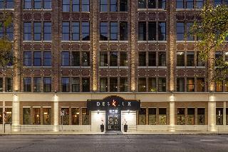 Des Lux Hotel