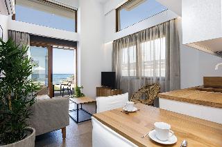 North Coast Seaside Suites