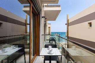 North Coast Seaside Suites