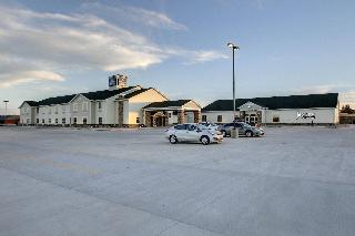 Cobblestone Hotel & Suites – Broken Bow