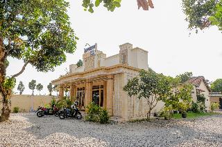 Spot On 1847 Hotel Maya