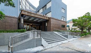 Airport Grand Hotel
