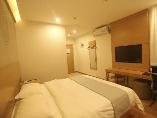 Room:DBL.IN-KG
