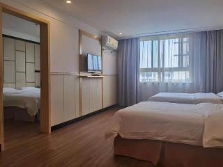 Room Room