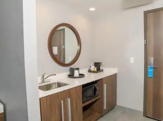 Room:STU.KG-4