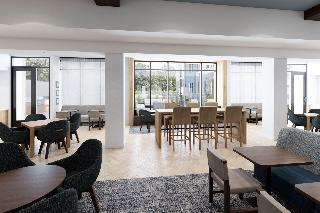 Staybridge Suites Ames COM