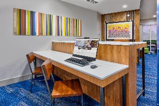 Holiday Inn Express and Suites WOOSTER