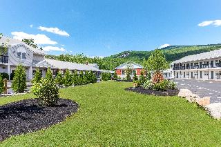 Quality Inn & Suites Gorham Riverside