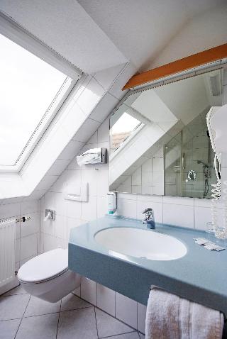 Room Room