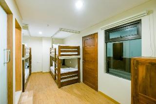 Caroline Hostel