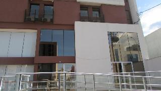 Play Hotel