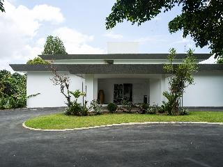 Lepic Villa Hotel