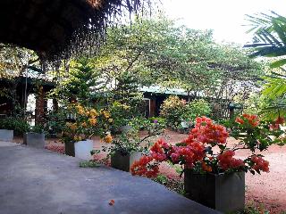 Sunshine Resort & Spa