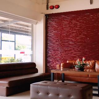 Cbd Plaza Hotel