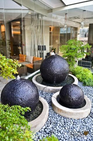 D' Hotel and Suites