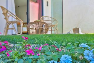Carruba Boutique Hotel
