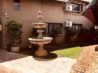 Villa Langa B And B
