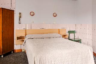 Room Room