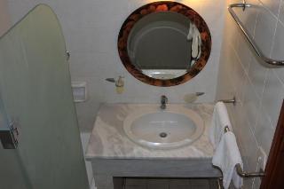 Athorama Hotel