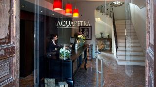 Aquapetra Resort And Spa