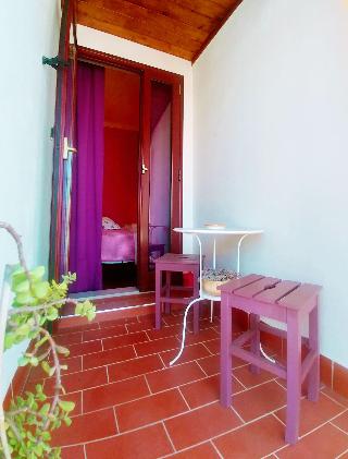 Room Room