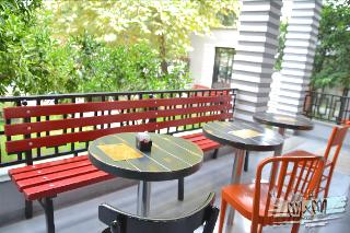Hotel Antigone
