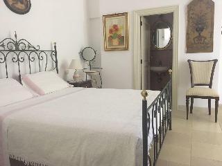 Room Room