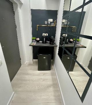 Metropole Apartments Old City