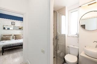 Metropole Apartments Old City
