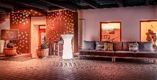 Hotel Capital