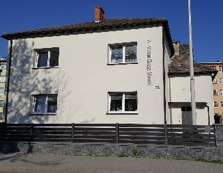 7Th Room Guest House