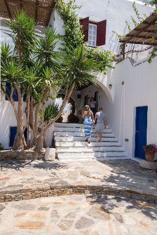 Antonina Hotel Apartments