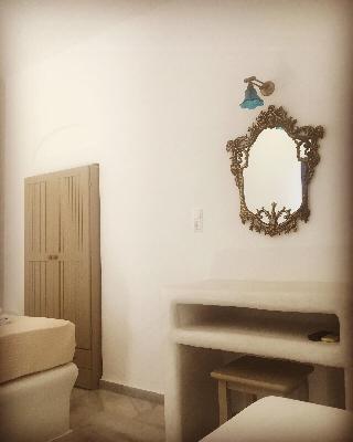 Antonina Hotel Apartments