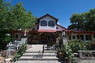Red Horse Vineyard Bed & Breakfast COM
