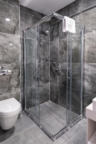 Burc Best Hotel