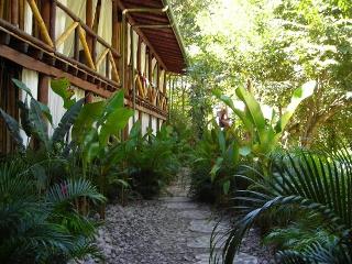 Eco Chic Hotel Canaima Chill House