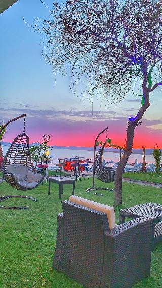 Yücel Hotel