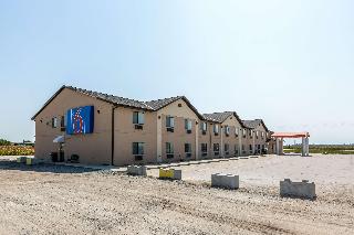 Motel 6 Percival, IA