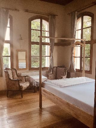 Athena Pension
