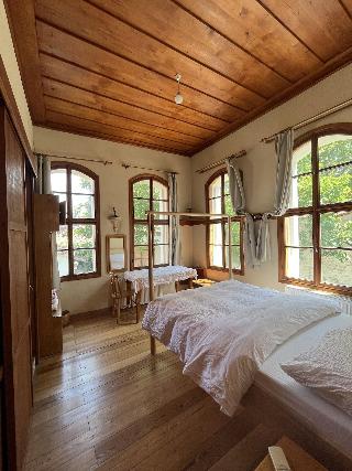 Athena Pension